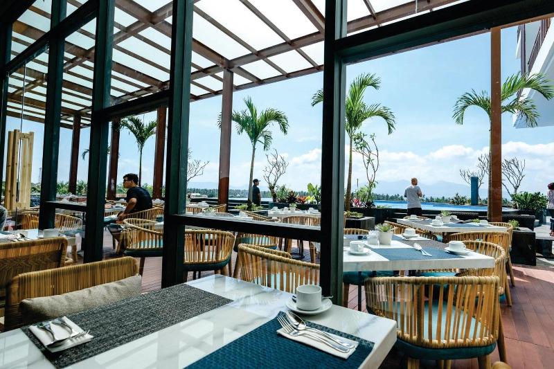 Illira Hotel Banyuwangi - Restoran