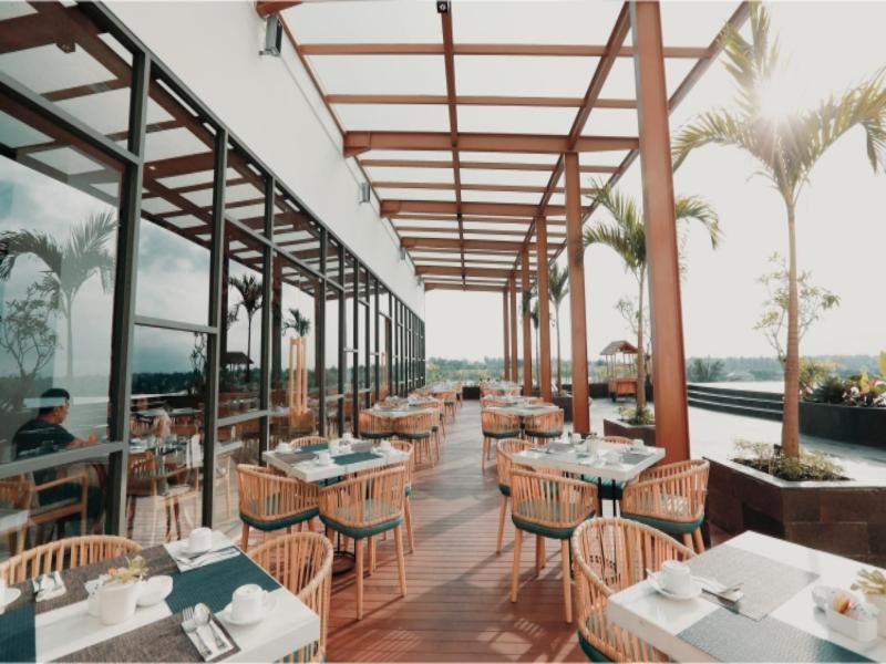 Illira Hotel Banyuwangi - Restoran
