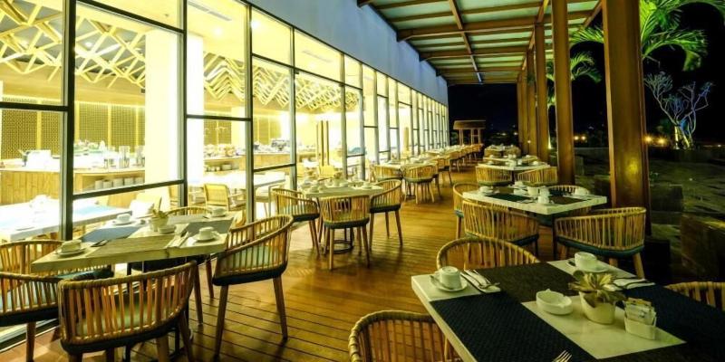 Illira Hotel Banyuwangi - Restoran