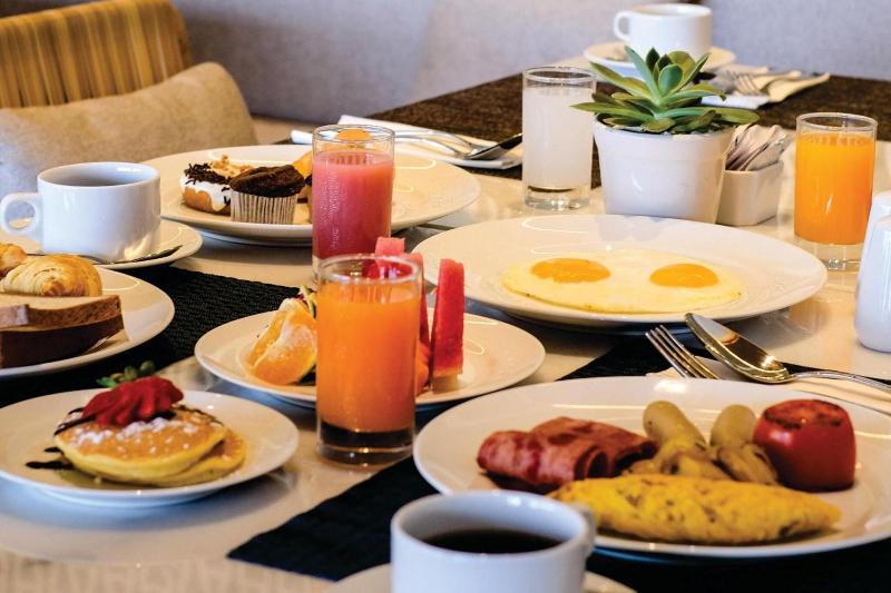 Illira Hotel Banyuwangi - Restoran
