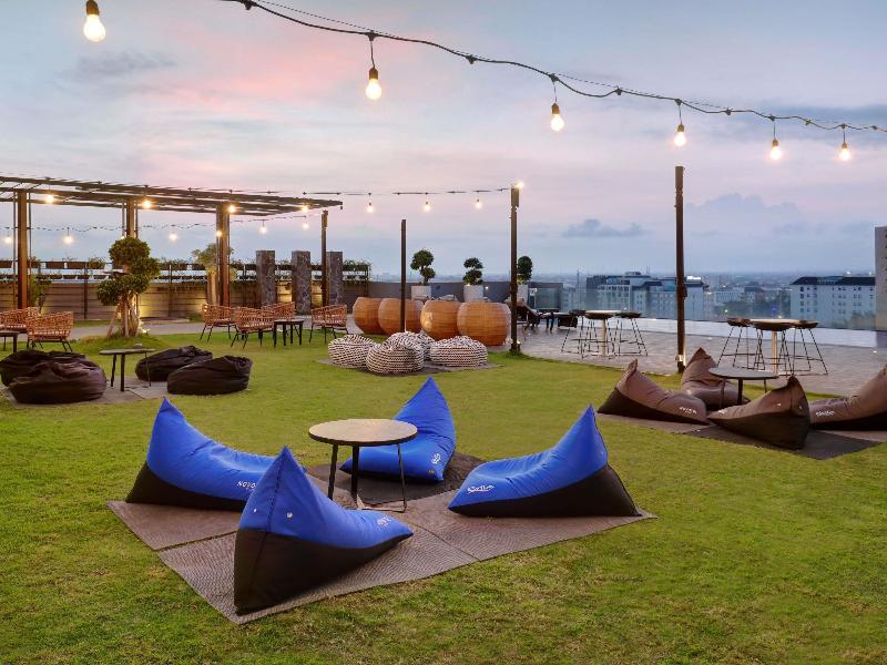 Novotel Suites Yogyakarta - Bar