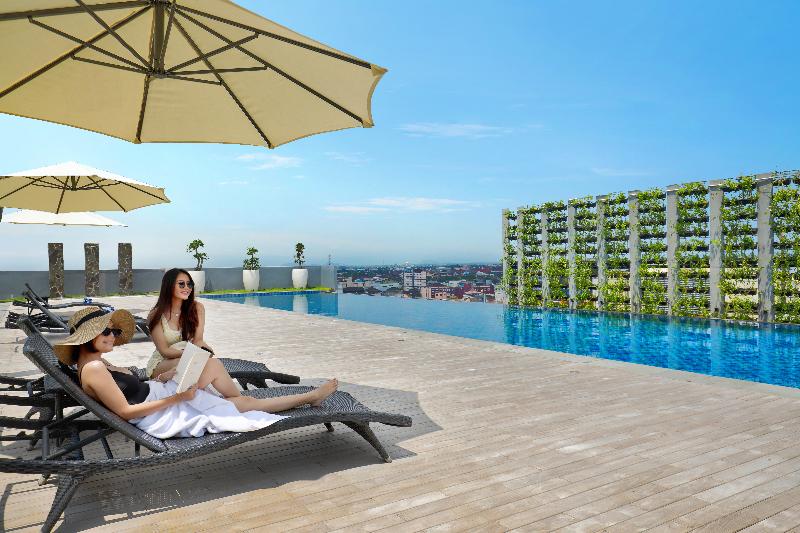 Novotel Suites Yogyakarta - Havuz