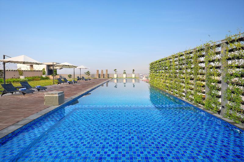 Novotel Suites Yogyakarta - Havuz
