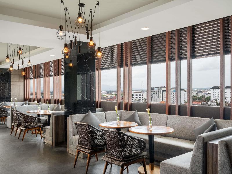 Novotel Suites Yogyakarta - Restoran