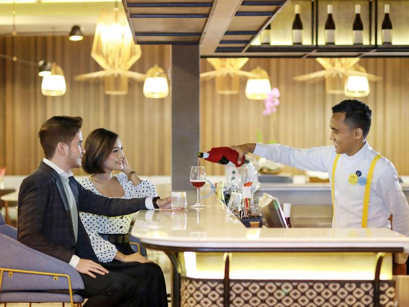 Novotel Suites Yogyakarta - Restoran