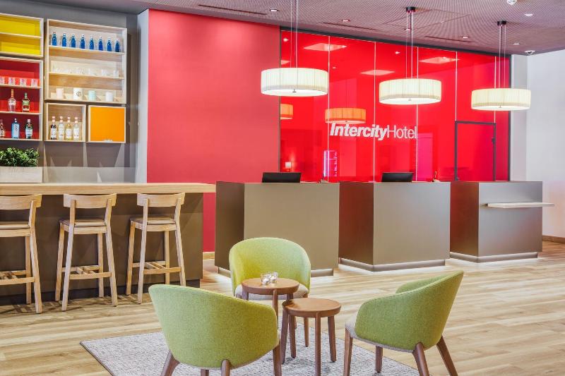 IntercityHotel Hamburg-Barmbek - Lobi