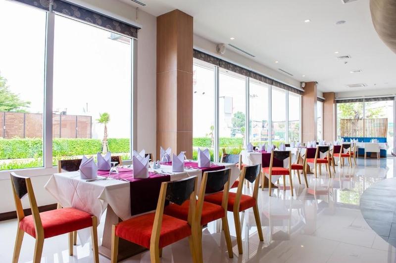 42C The Chic Hotel - Restoran