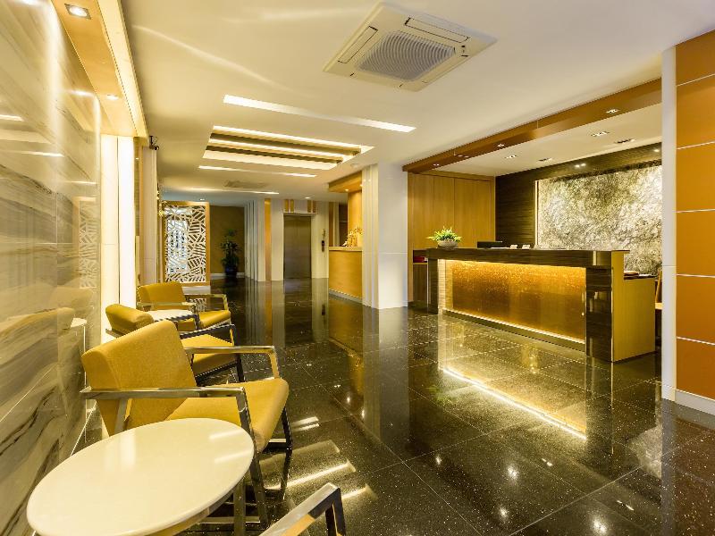 V Hotel Ubon Ratchathani - Lobi