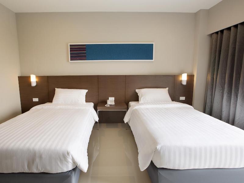 V Hotel Ubon Ratchathani - Genel