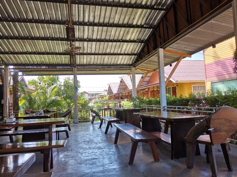Lanta For Rest Boutique Hotel - Restoran