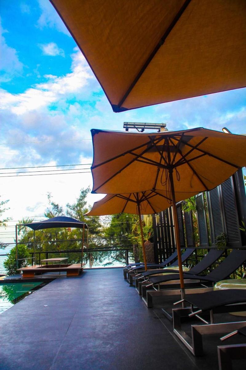 I Calm Resort - Havuz