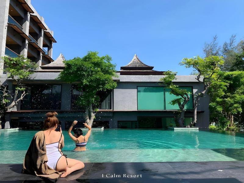 I Calm Resort - Havuz