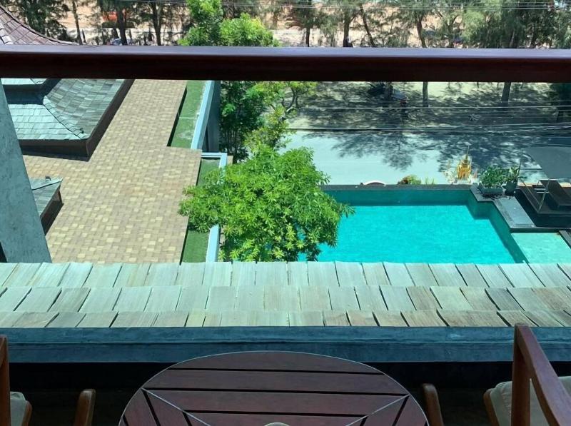 I Calm Resort - Teras