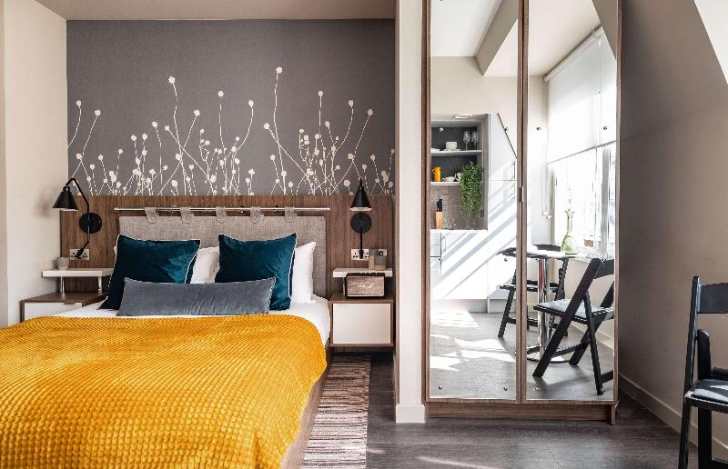 Heeton Concept Aparthotel Edinburgh Queen Street - Oda