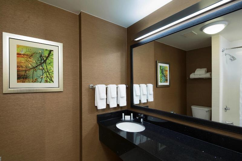 Fairfield Inn Suites Newark Liberty International - Oda