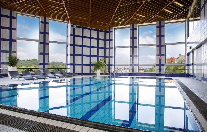 Orea Hotel Pyramida - Havuz