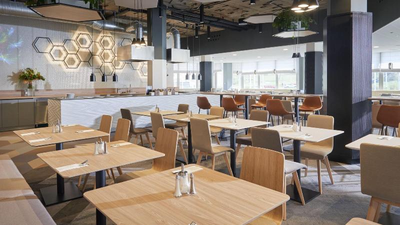 Orea Hotel Pyramida - Restoran