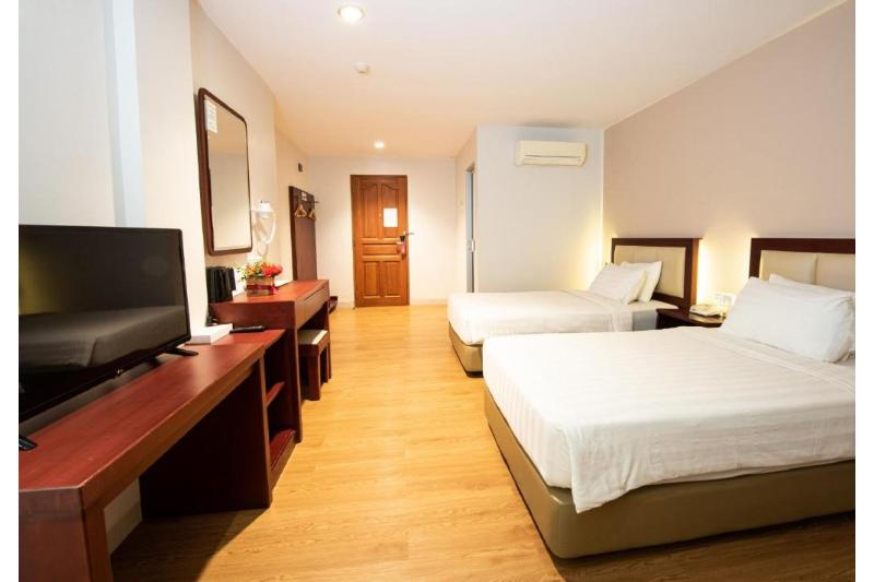 Lovina Inn Penuin - Oda