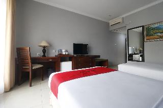 RedDoorz Premium @ Bukit Damai Indah fotoÄŸrafÄ±