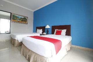 RedDoorz Premium @ Bukit Damai Indah fotoÄŸrafÄ±