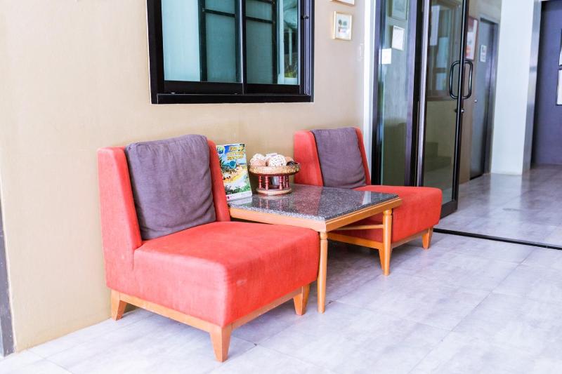 The Beach Cha Am Guest House - Lobi