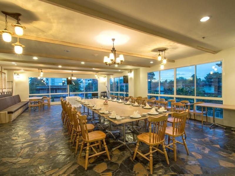 Prachuap Grand Hotel - Restoran