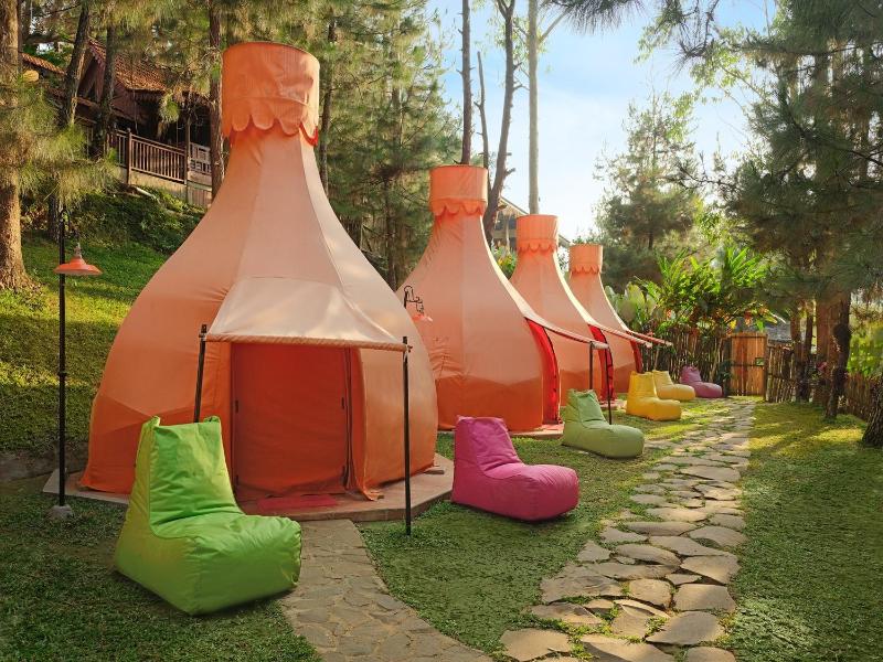 The Lodge Maribaya - Oda