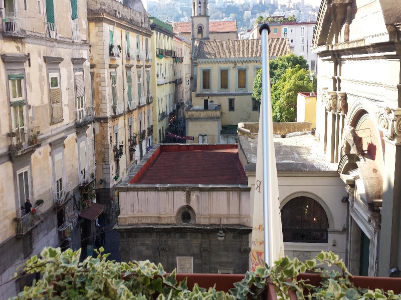Neapolis - Genel