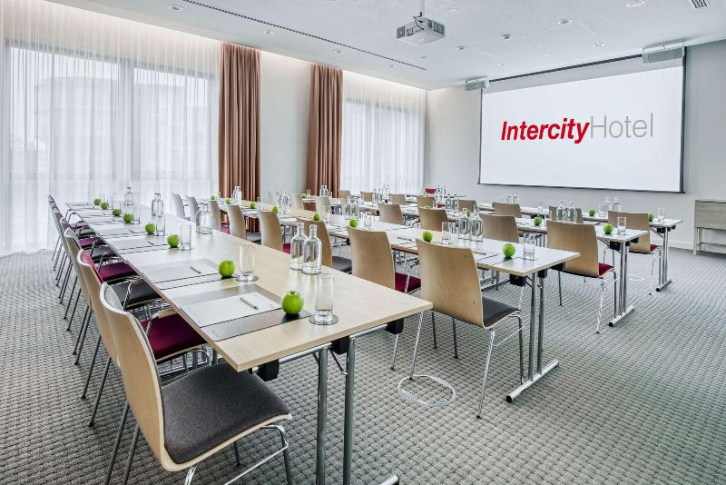 IntercityHotel Hannover Hauptbahnhof Ost - Toplantı