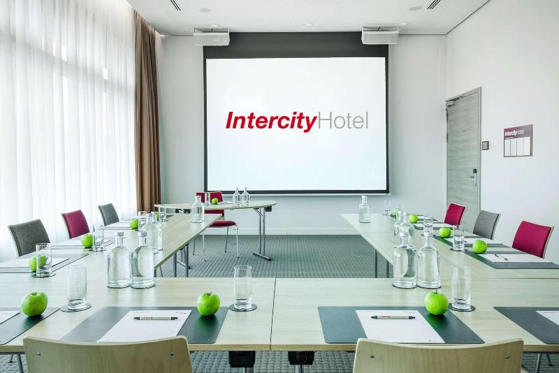 IntercityHotel Hannover Hauptbahnhof Ost - Toplantı