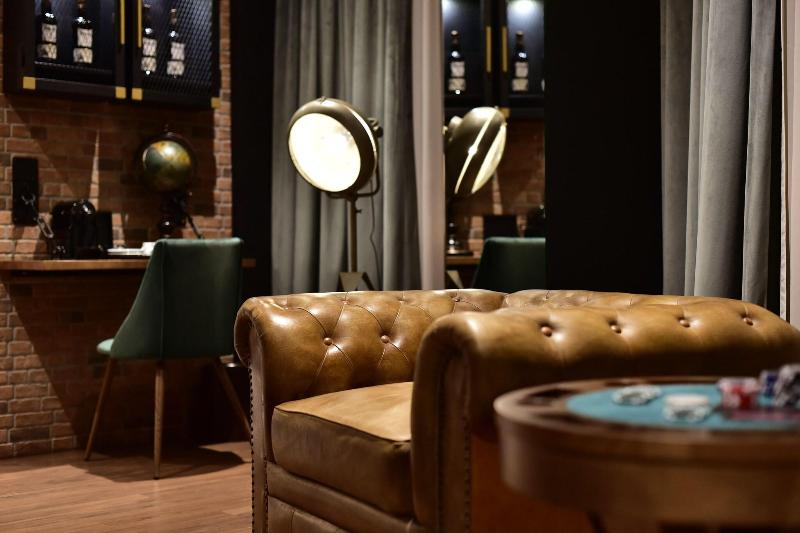 Maxime Hotel - Oda