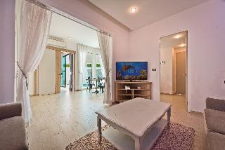 Tropicana Pool Villa fotoÄŸrafÄ±