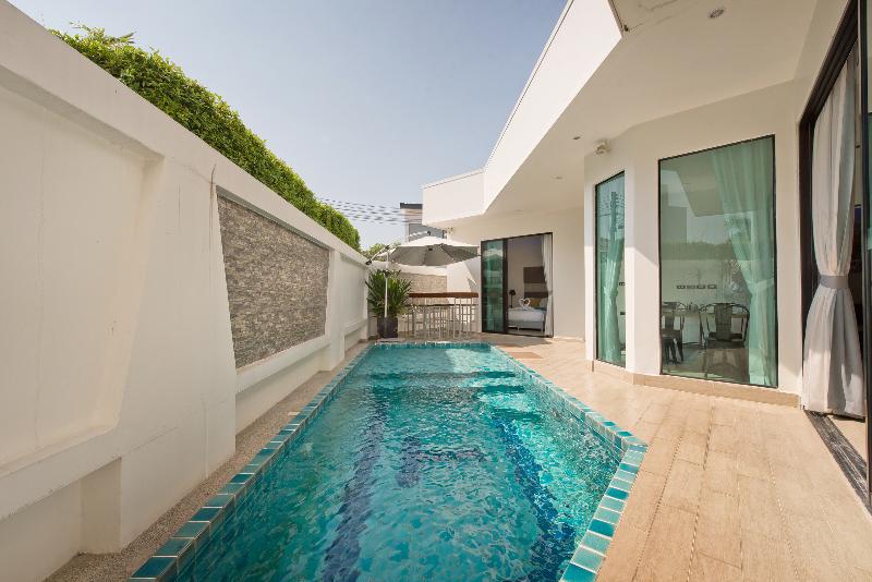 Tropicana Pool Villa - Oda