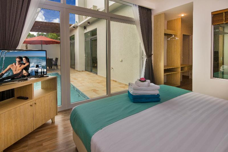 Tropicana Pool Villa - Oda