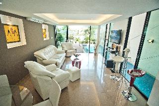 Tropicana Pool Villa fotoÄŸrafÄ±