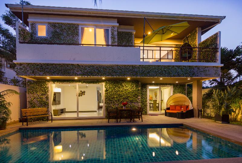 Tropicana Pool Villa - Oda