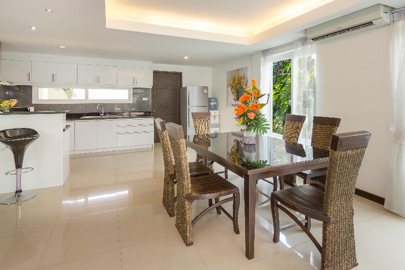 Tropicana Pool Villa - Oda