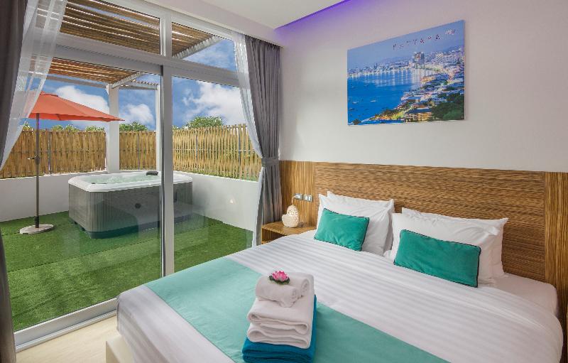 Tropicana Pool Villa - Oda