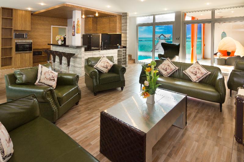 Tropicana Pool Villa - Oda