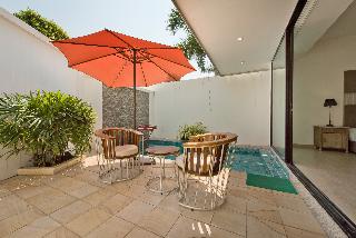 Tropicana Pool Villa fotoÄŸrafÄ±