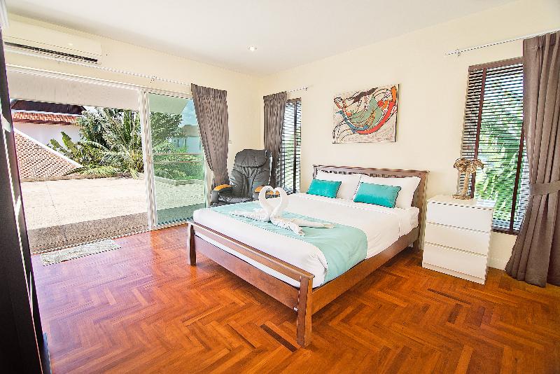 Tropicana Pool Villa - Oda