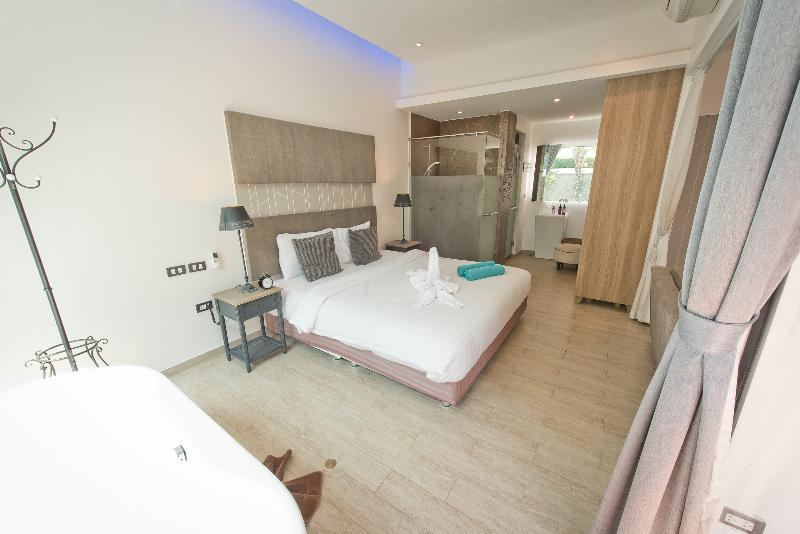 Tropicana Pool Villa - Oda