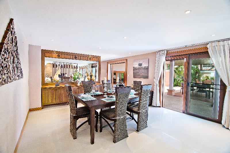 Tropicana Pool Villa - Oda