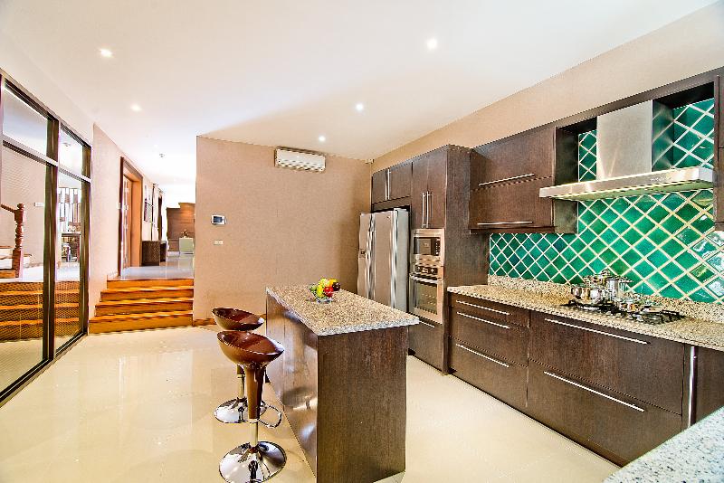 Tropicana Pool Villa - Oda
