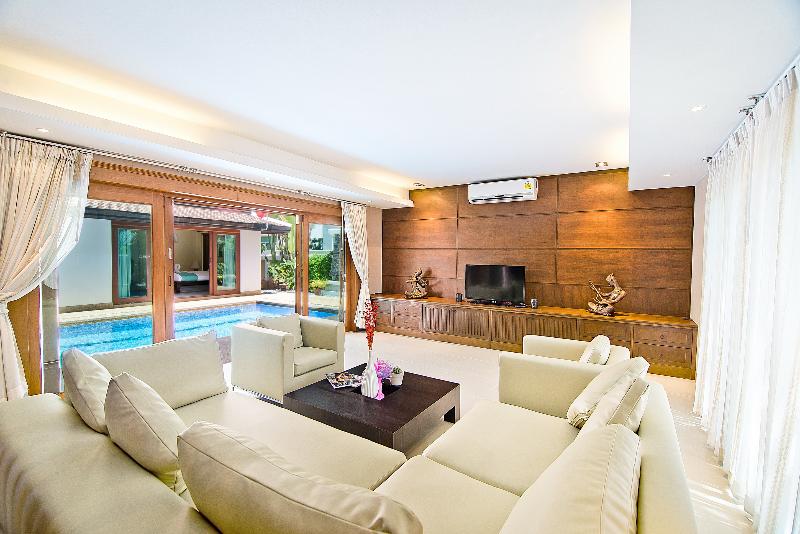 Tropicana Pool Villa - Oda