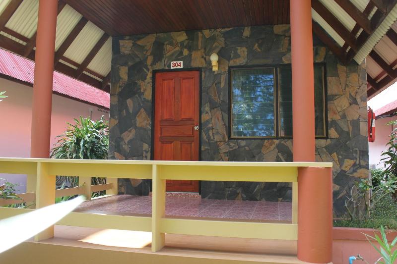 D R Lanta Bay Resort - Teras