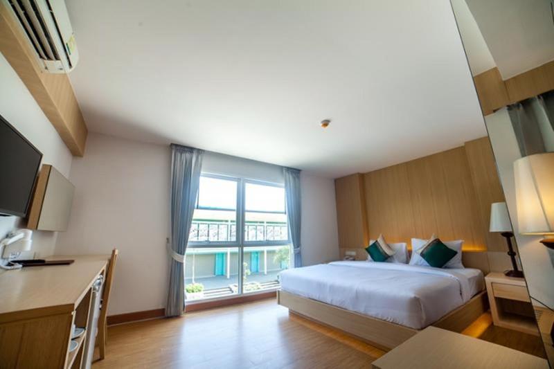 Phi Phi Harbour View Hotel - Genel