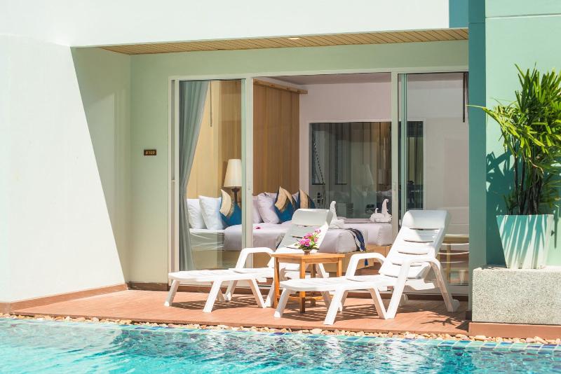 Phi Phi Harbour View Hotel - Havuz
