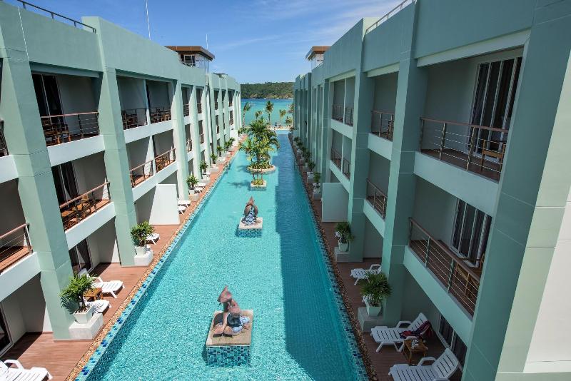 Phi Phi Harbour View Hotel - Havuz