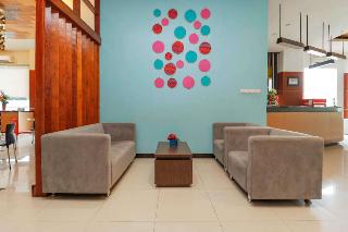 RedDoorz Plus near Pantai Losari fotoÄŸrafÄ±